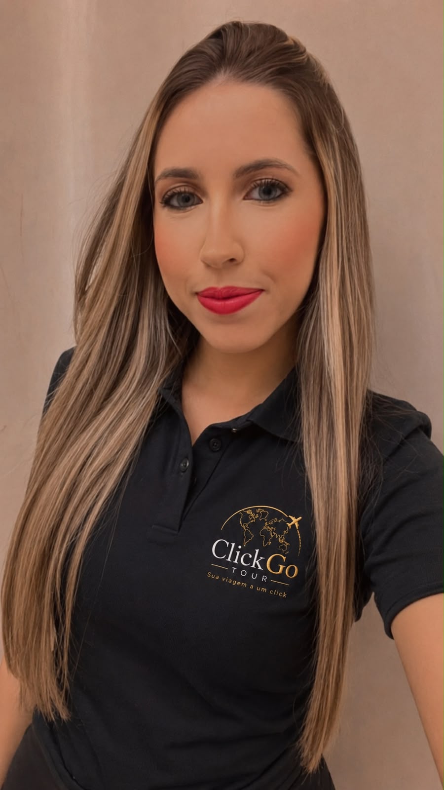 Laura Araújo - Especialista em Turismo